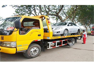 松桃附近24小时汽车拖车服务热线